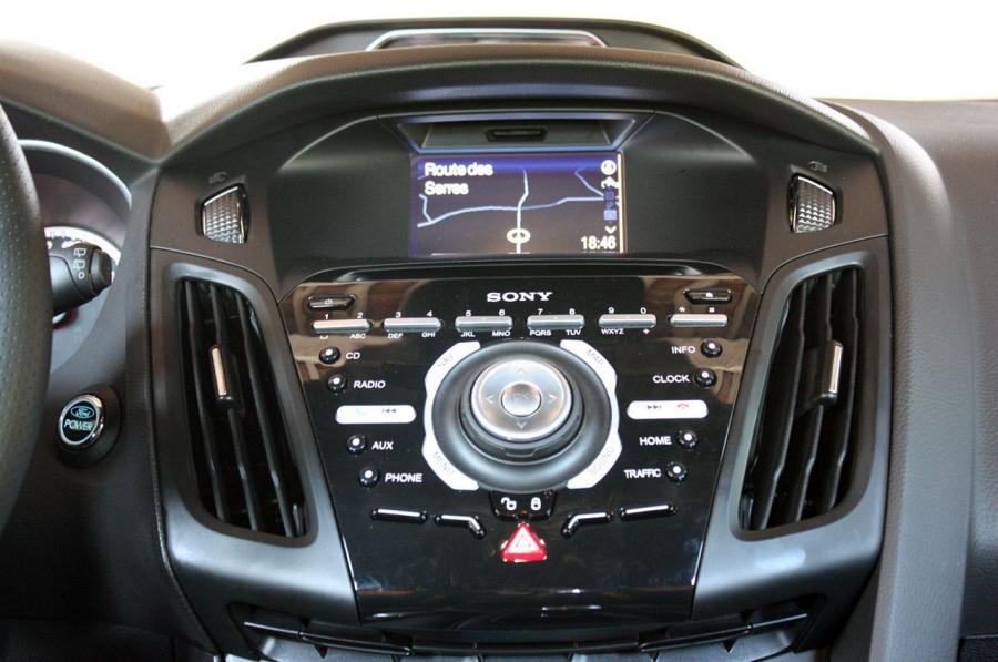  Ford Focus ST 2013 года  (фото 65 из 92)